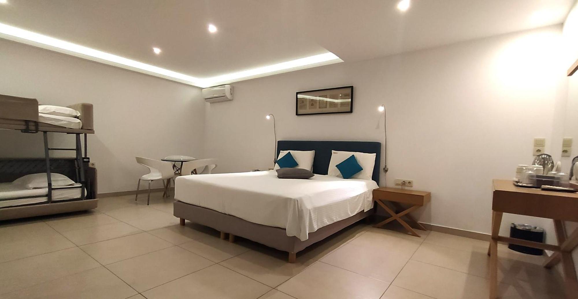 Apollon Hotel Tolón Buitenkant foto