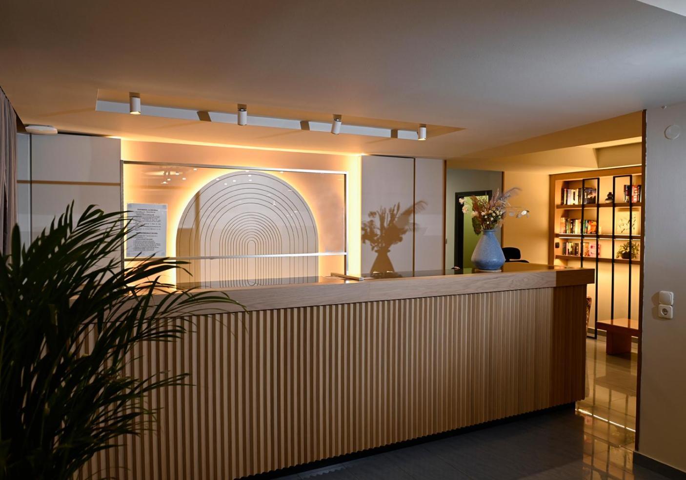 Apollon Hotel Tolón Buitenkant foto