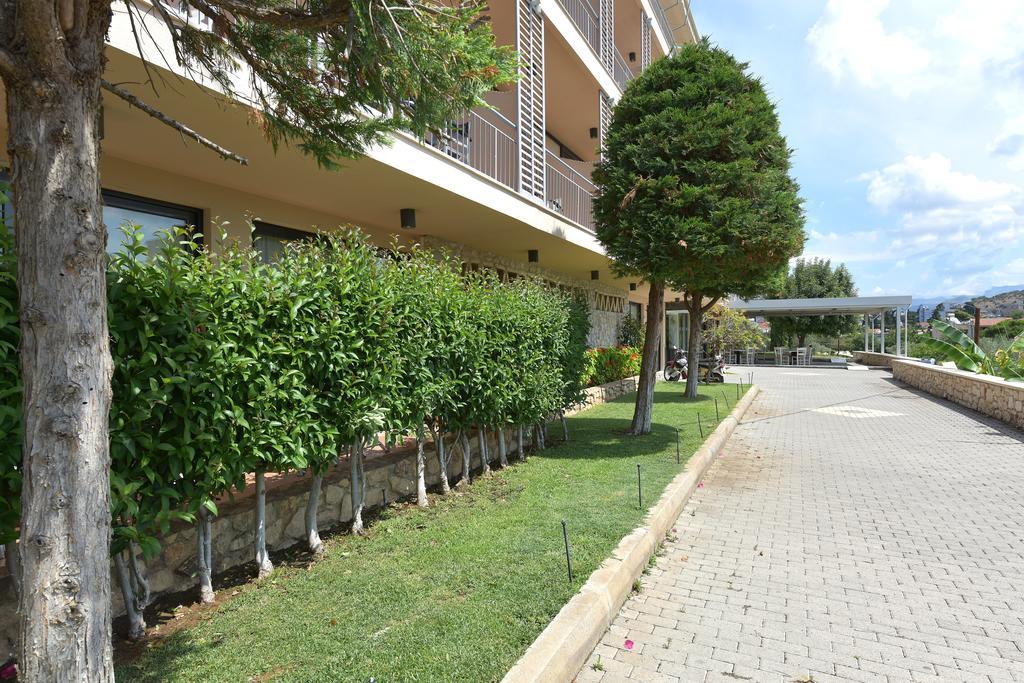 Apollon Hotel Tolón Buitenkant foto