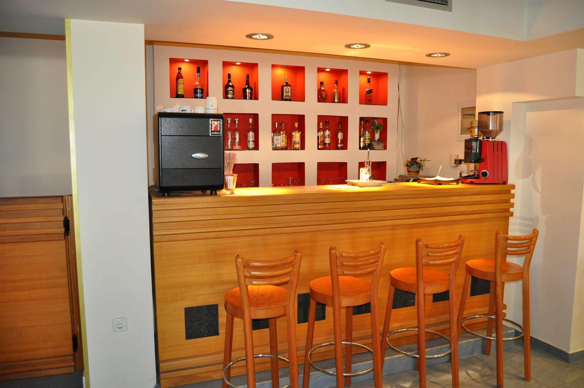 Apollon Hotel Tolón Buitenkant foto